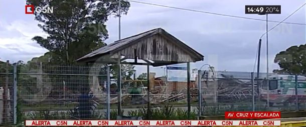 Se derrumbó una escuela en construcción en Villa Lugano: hay 6 heridos