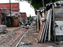 Desde la UCA estiman que el 35% de los argentinos es pobre: habría 3 millones de indigentes