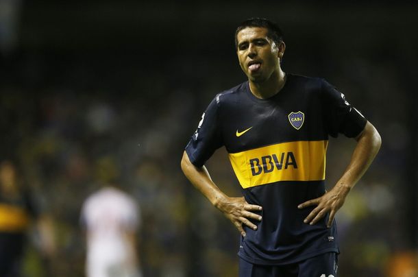 Riquelme se enojó con Bianchi porque lo sacó de la cancha