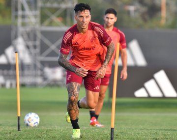 Alerta en River: Driussi no llega al clásico y es duda para la Copa Libertadores