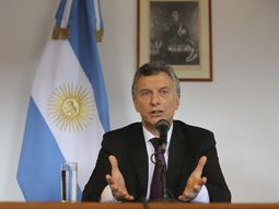Mauricio Macri tras la reunión en el Vaticano con el Papa Francisco. Mauricio Macri tras la reunión en el Vaticano con el Papa Francisco.