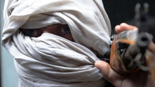 Los talibanes afganos lanzan su propia aplicación móvil