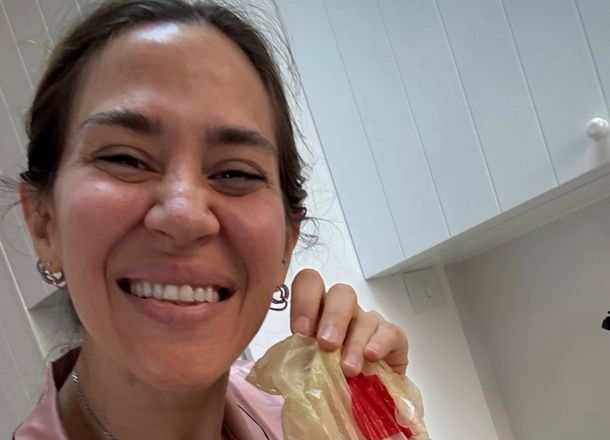 Jimena Barón compartió con sus fans lo que encontró un plomero en su baño