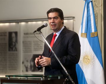 Capitanich: Economistas responsables por la deuda ahora dan consejos