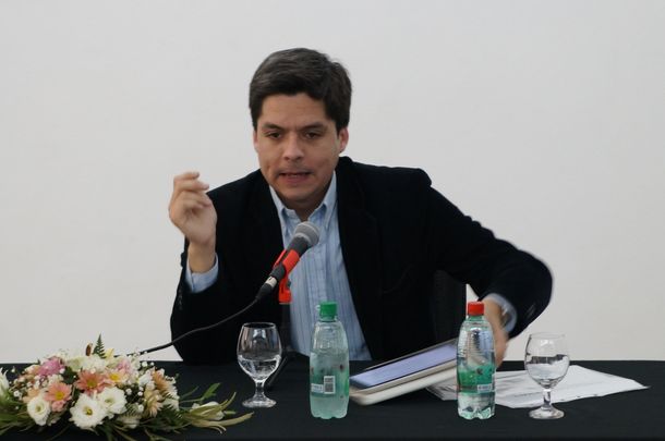 Distinguen con el Premio Cruz del Sur al periodista Federico Wals