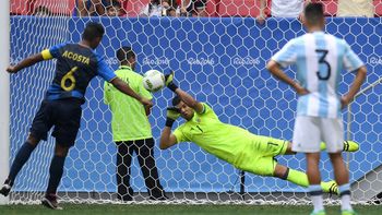 lo hizo y lo salvo: rulli le da vida a la seleccion ante honduras lo hizo y lo salvo: rulli le da vida a la seleccion ante honduras