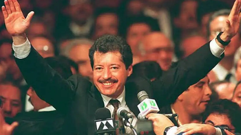 En 1994 muere asesinado durante un mitin en Tijuana, Baja California, Luis Donaldo Colosio, candidato del PRI a la Presidencia de la República. En 1994 muere asesinado durante un mitin en Tijuana, Baja California, Luis Donaldo Colosio, candidato del PRI a la Presidencia de la República.