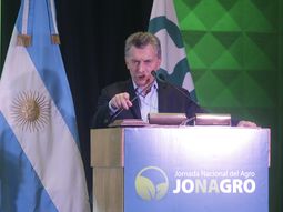 macri hablo de desocupacion: solo el 40 por ciento tiene empleo en la argentina macri hablo de desocupacion: solo el 40 por ciento tiene empleo en la argentina