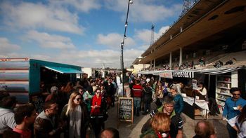 no es comida rapida: llega food truck station, la feria gourmet sobre ruedas no es comida rapida: llega food truck station, la feria gourmet sobre ruedas