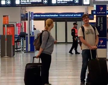 Dos turistas fueron a Aeroparque a pesar del paro general