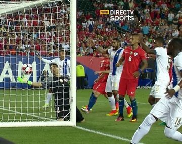 ¿Dónde dejó las manos? El chileno Bravo y una actuación para el olvido