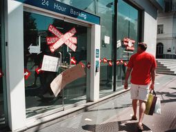 Corralito encubierto: el viral golpista de WhatsApp que nada tiene que ver con la realidad