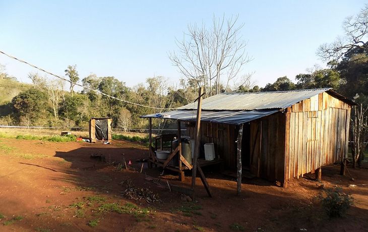 Femicidio en Misiones: un hombre mató a machetazos a su pareja y a dos hijos de ella
