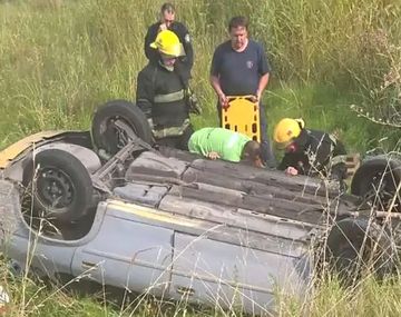 Pergamino: sobrevivió a una noche interminable tras volcar y quedar atrapado nueve horas