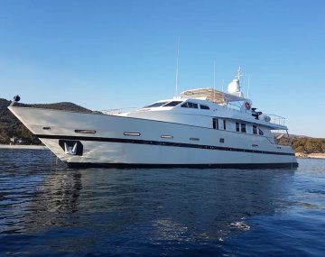 ARCA avanza con la subasta de un yate de lujo decomisado en una causa penal