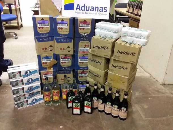 En Colonia aumentó la circulación de mercadería contrabandeada desde Argentina.