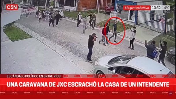 Entre Ríos: militantes de Juntos por el Cambio escracharon la casa de un intendente peronista