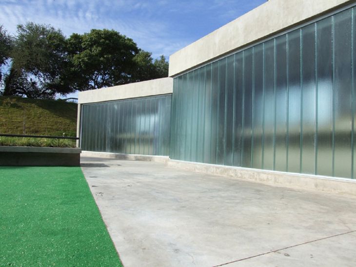 Baño público en un parque de la ciudad de Rosario
