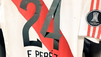 El 24 de Peréz, según la camiseta de River El 24 de Peréz, según la camiseta de River