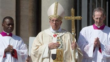 el papa recibe en el vaticano al primer ministro ucraniano el papa recibe en el vaticano al primer ministro ucraniano