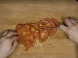 Un video que intenta crispar los nervios de los espectadores Un video que intenta crispar los nervios de los espectadores