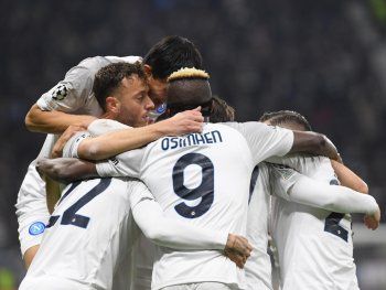 Fútbol libre por celular: cómo ver en vivo Napoli vs Eintracht Frankfurt