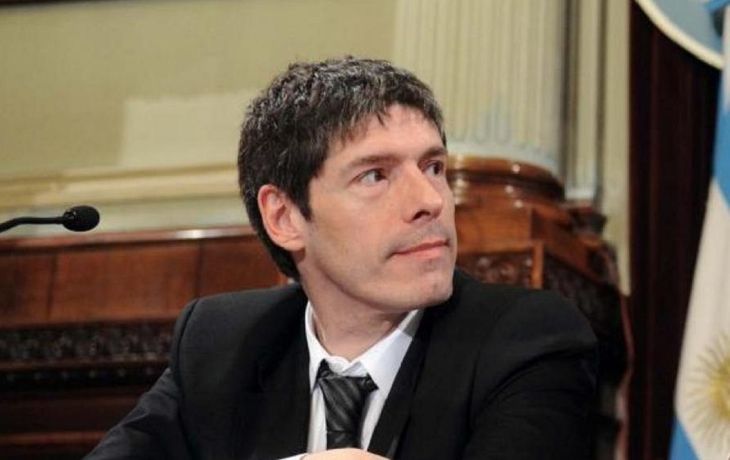 Senado: Abal Medina es el nuevo presidente de Presupuesto y Hacienda