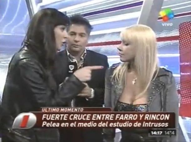 Andrea Rincón y Mónica Farro protagonizaron una violenta pelea