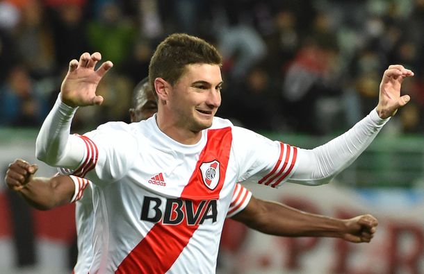 Intratable: Alario la rompió en el amistoso de River ante Morón