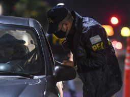 Los que pueden circular sin usar transporte público en el primer día laboral del confinamiento