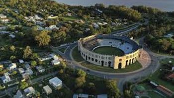 El departamento de Colonia es cada vez más elegido por inversionistas que quieren apostar en el Uruguay. El departamento de Colonia es cada vez más elegido por inversionistas que quieren apostar en el Uruguay.