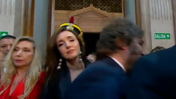 el empujon de villarruel a karina milei en el inicio de la asamblea legislativa el empujon de villarruel a karina milei en el inicio de la asamblea legislativa