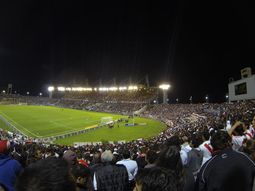 vuelven las hinchadas de los dos equipos para el torneo de verano vuelven las hinchadas de los dos equipos para el torneo de verano