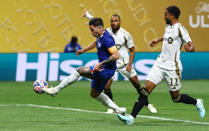 Con gol de Enzo Fernández, Chelsea le ganó 2-0 al local Los Ángeles FC