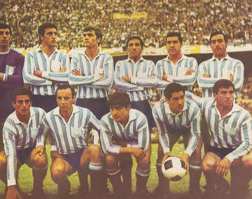 El equipo de José: Racing campeón del mundo