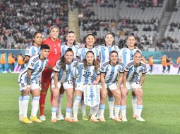 La Selección se despertó y rescató un importante empate ante Sudáfrica