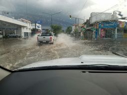 Caída de granizo en Junín. Caída de granizo en Junín.