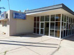 Alumno de séptimo grado vendía droga a sus compañeros, lo descubrieron y se escapó de la escuela