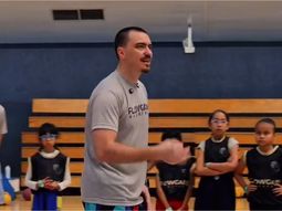 El conmovedor mensaje del profesor del video viral (Captura) El conmovedor mensaje del profesor del video viral (Captura)