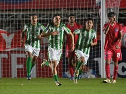 Argentinos perdió 3-0 ante Racing (M) por la Copa Sudamericana