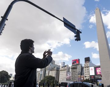 Cómo hacer para que los colores de tu club pinten el Obelisco