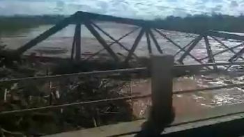 impactante: mira como se cayo un puente en salta impactante: mira como se cayo un puente en salta