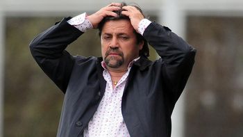 caruso imito a van gaal y su equipo se metio en semifinales del reducido caruso imito a van gaal y su equipo se metio en semifinales del reducido