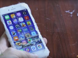 video: ¿como fabricar una funda para el celular con muy poco dinero? video: ¿como fabricar una funda para el celular con muy poco dinero?
