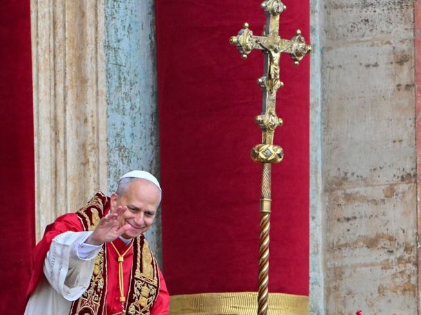 El papa León XIV celebró su primera misa de Navidad ante más de 600 fieles
