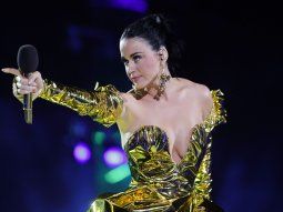 El mal momento de Katy Perry en un shows que podría haber terminado muy mal