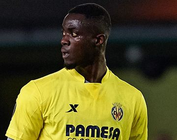 Tiene apenas 22 años y el Manchester United pagó por él 43 millones de dólares