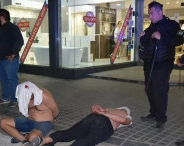 Conmoción por un infernal tiroteo en pleno centro de Corrientes: hay detenidos