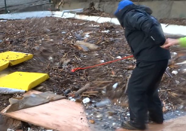 Así rescataron a un perro en medio del temporal que afectó a Bariloche