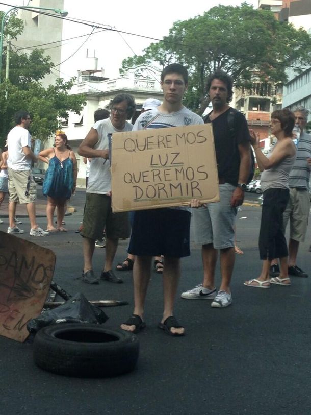 El Gobierno cuestionó a las eléctricas por los cortes de luz